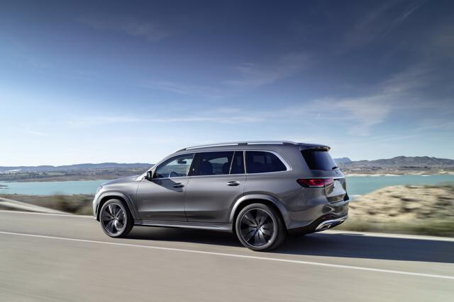 536-trieu-hoi-mercdes-benz-gls-vi-loi-cam-bien-tui-khi-10520736.jpeg