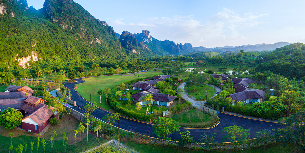 756-serena-resort-kim-boi.jpg