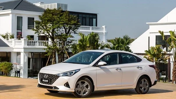 Top 10 mẫu xe ô tô bán chạy tháng 9/2022