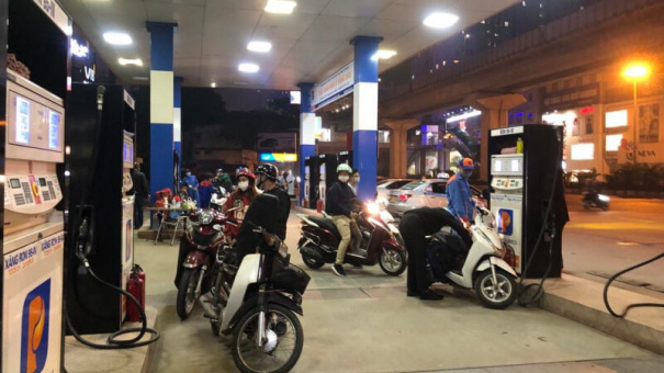 Bộ Công Thương tiếp tục hỗ trợ tháo gỡ khó khăn cho doanh nghiệp kinh doanh xăng dầu