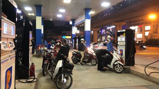 Bộ Công Thương tiếp tục hỗ trợ tháo gỡ khó khăn cho doanh nghiệp kinh doanh xăng dầu