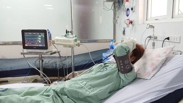 Tiêm, truyền trắng da: Cẩn trọng tiền mất, tật mang