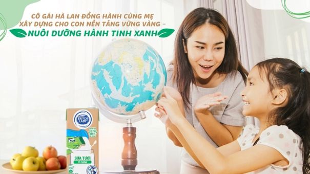 Cô Gái Hà Lan giới thiệu hộp sữa giấy thân thiện hơn với môi trường