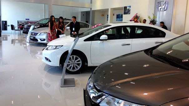 Sức mua ô tô tăng mạnh, cung vẫn chưa đáp ứng được cầu