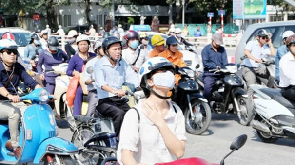 Dự báo thời tiết hôm nay 25/10: Miền Bắc nắng mạnh, miền Trung bước vào đợt mưa lớn
