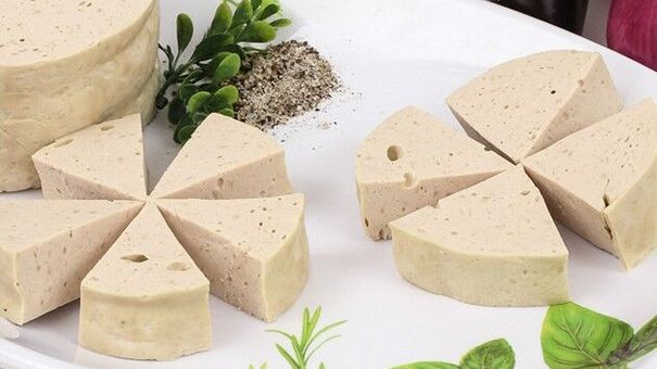 Chuyên gia mách cách chọn giò, chả không hàn the tránh bệnh tật