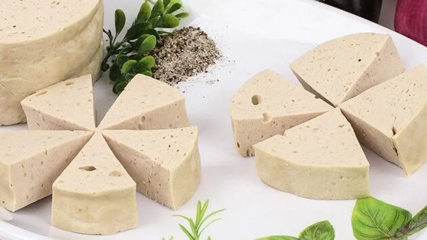 Chuyên gia mách cách chọn giò, chả không hàn the tránh bệnh tật