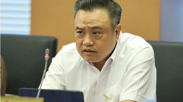 Đấu giá biển số ô tô: Nên để cấp nào quyết mức giá khởi điểm?