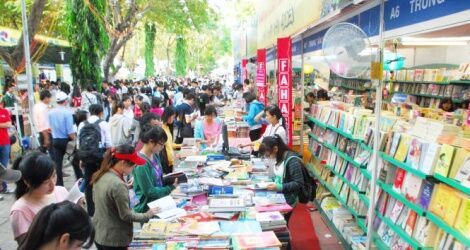 Hà Nội: Phố Sách Tháng 10