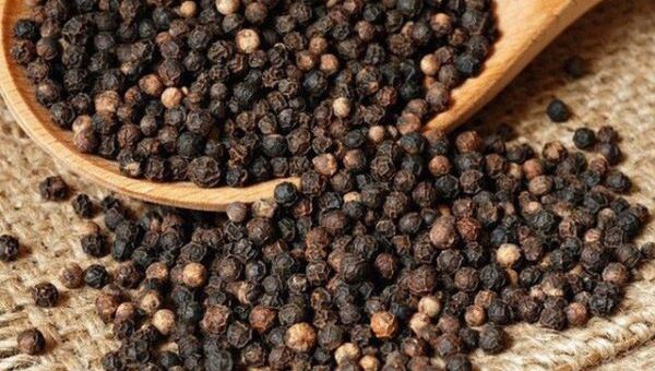 Giá tiêu hôm nay 28/10: Giá thấp nhất tại Gia Lai ở mức 56.000 đồng/kg