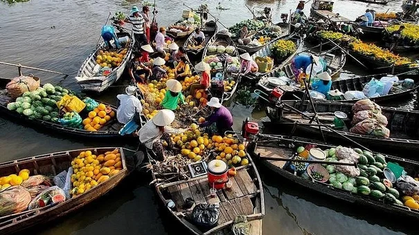 Về miền Tây trải nghiệm 7 chợ nổi hấp dẫn du khách