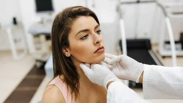 Bảy dấu hiệu của tuyến giáp kém hoạt động