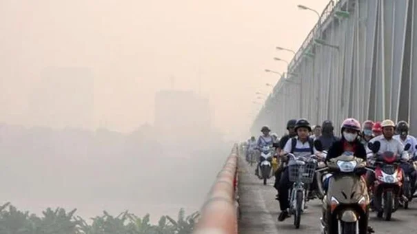 Dự báo thời tiết ngày 17/11/2022: Hà Nội nhiều mây, sương mù nhẹ, mưa vài nơi
