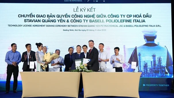 Nhà máy hóa dầu Stavian Quảng Yên nhận chuyển giao bản quyền công nghệ lọc hóa dầu