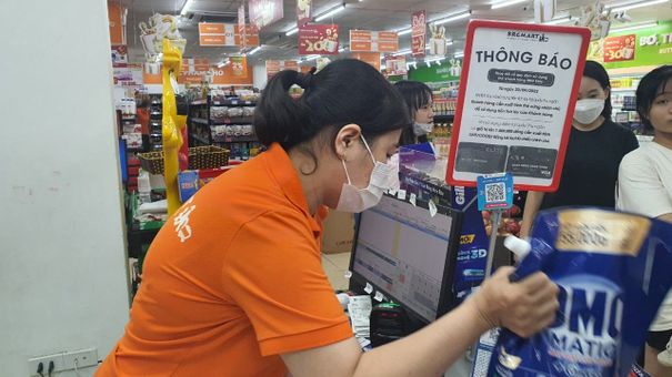 Mọi người đi siêu thị BRG Mart để ý nhé, đừng để nhân viên thu ngân tích điểm hội viên của mình