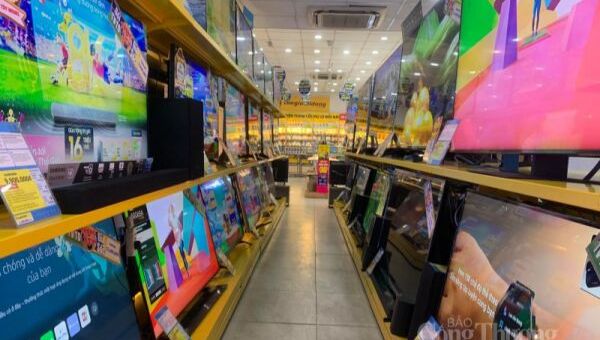 Nhiều sản phẩm tivi giảm 