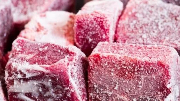 Dấu hiệu thực phẩm đông lạnh cần bỏ đi