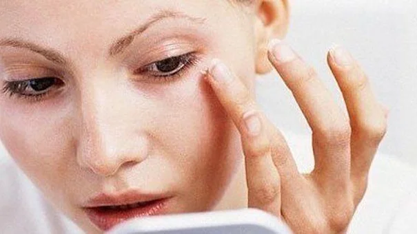 Những dấu hiệu cho thấy mắt đang bị lão hóa, sau 40 tuổi đặc biệt phải chú ý