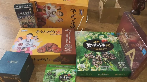 Hà Nội: Nhiều người cao tuổi 'sạch túi' vì tham gia hội thảo bán hồng sâm Hàn Quốc không rõ nguồn gốc