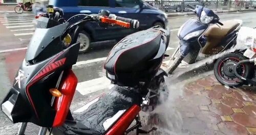 Lưu ý khi dùng xe máy điện để tránh cháy nổ, tuổi thọ được bền lâu