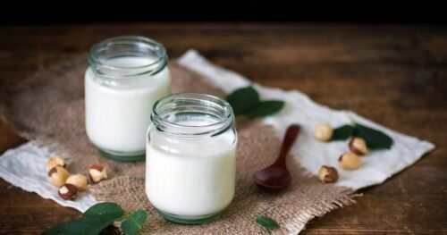 Sữa chua có thể ngăn ngừa sự phát triển tiền ung thư đại tràng