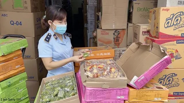 Ngăn chặn hàng giả, bảo vệ hàng Việt mùa cao điểm cuối năm
