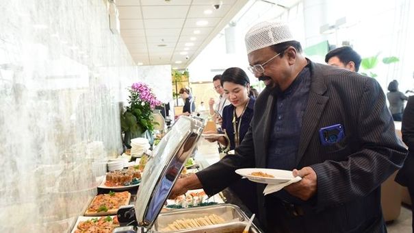 Việt Nam có phòng chờ thương gia đầu tiên dành cho khách Hồi giáo