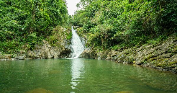 Cổng Trời Đông Giang xác lập kỷ lục khu du lịch sinh thái nhiều thác nước tự nhiên nhất Việt Nam