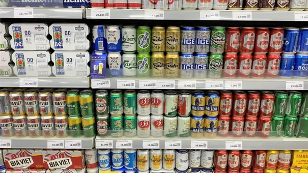Bia đồng loạt tăng giá