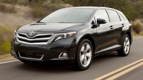 Dính lỗi phần mềm kiểm soát ổn định, 460.000 ô tô Toyota buộc phải thu hồi