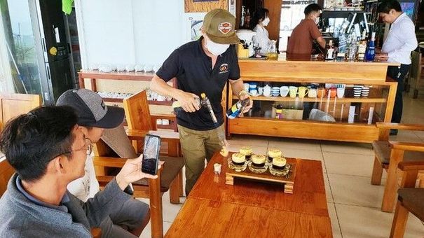 Nguyên nhân người bán ly “ cà phê đắt nhất Việt Nam” bị xử phạt gần 19 triệu đồng