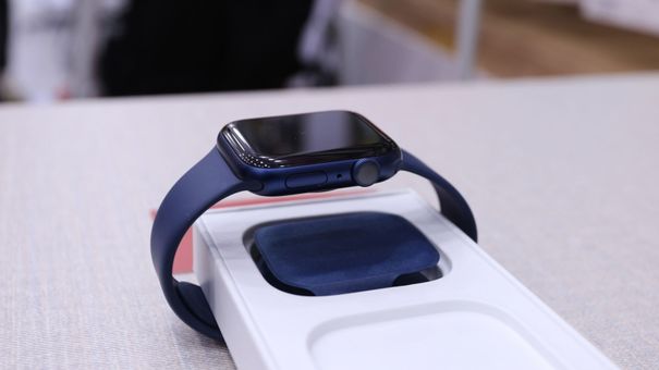Apple sửa miễn phí toàn cầu đồng hồ Watch Series 6 bị lỗi