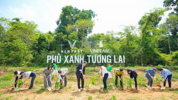 VinFast hưởng ứng chiến dịch “ Một sản phẩm, một cây xanh”