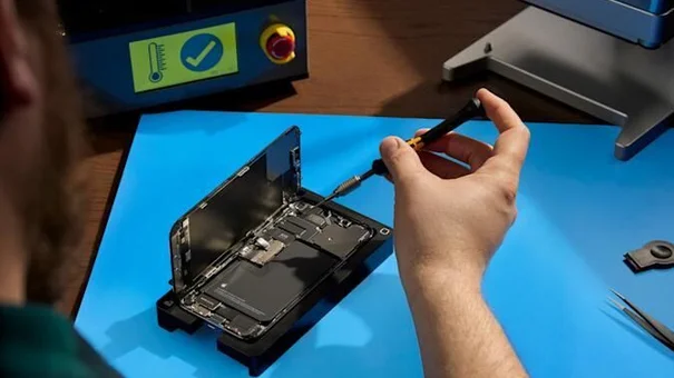 Apple ra mắt cửa hàng sửa chữa tự phục vụ cho Iphone