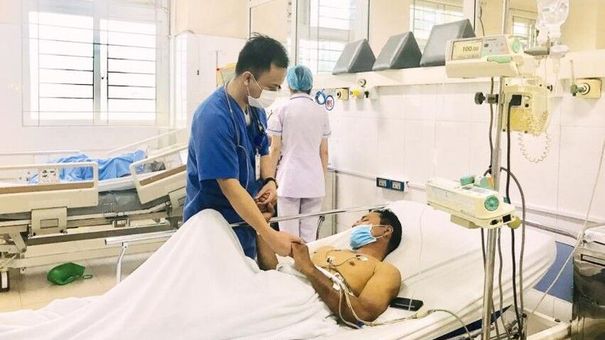Quảng Ninh: Một người đàn ông bị ngộ độc Tetrodotoxin sau khi ăn cơm với ruốc lỗ