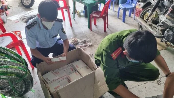 Gia Lai: Tạm giữ gần 400 sản phẩm phụ tùng xe máy 