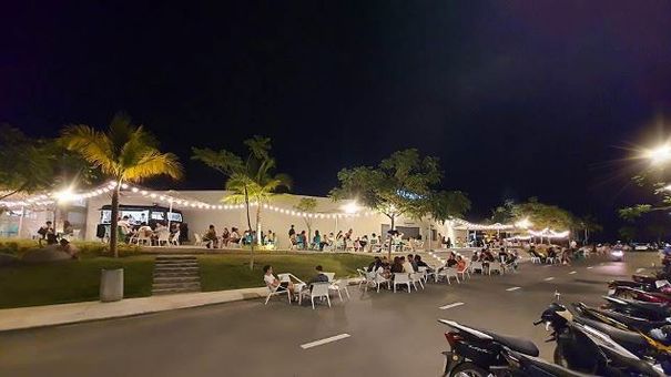 Trải nghiệm văn hóa đường phố cùng Chill’s Snack&Bar tại khu nghỉ dưỡng Alma.