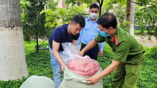 Lai Châu: Phát hiện 250kg nội tạng động vật không rõ nguồn gốc đang trên đường tiêu thụ
