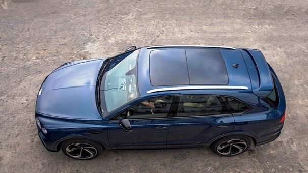 Hé lộ những hình ảnh đầu tiên của Bentley Bentayga S 2022