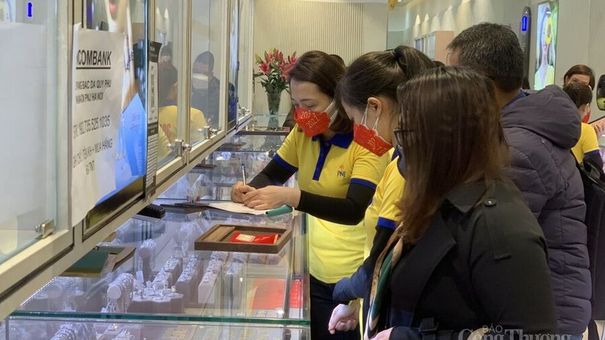 Giá vàng hôm nay 29/5: Vàng SJC trong nước tăng nhẹ