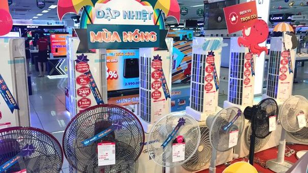 Quạt điều hòa giảm sâu ‘hỗ trợ’ người tiêu dùng giải nhiệt mùa Hè