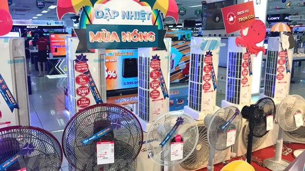 Quạt điều hòa giảm sâu ‘hỗ trợ’ người tiêu dùng giải nhiệt mùa Hè