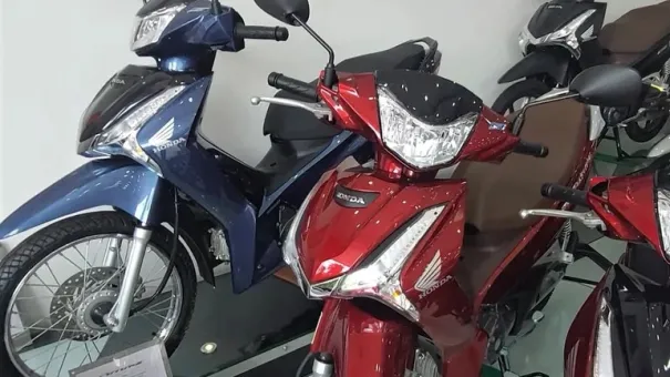 Xe máy đội giá: Chuyên gia đặt nghi vấn 
