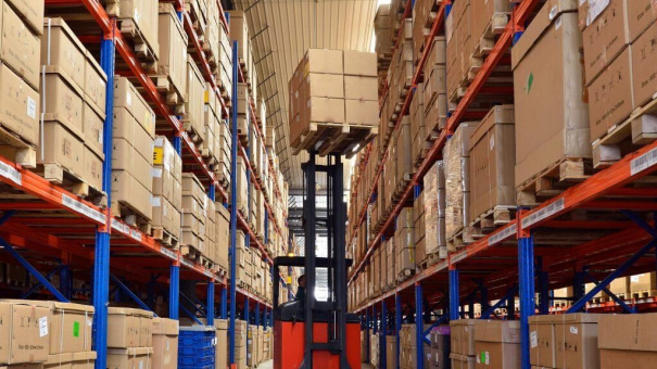 Chuyện chưa từng có: Ôm cả trăm tỷ hàng Tàu, nhiều tay to bất ngờ lỗ nặng