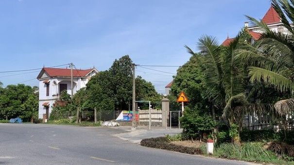 Môi giới bất động sản “than” 3 tháng không bán được hàng