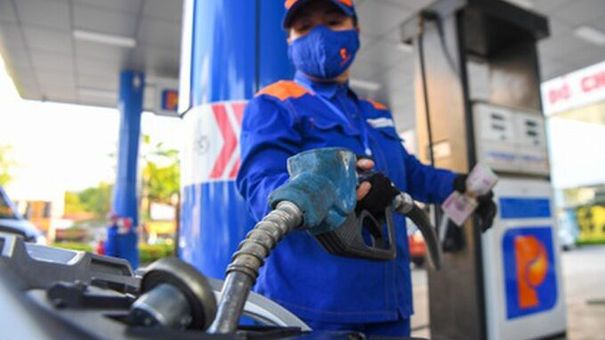 Giá xăng có thể sắp rẻ hơn một chút từ tháng 8
