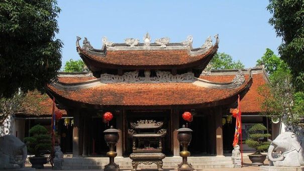 'Tả chiêu, hữu mục' là gì?
