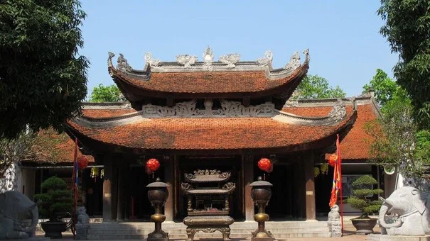 'Tả chiêu, hữu mục' là gì?