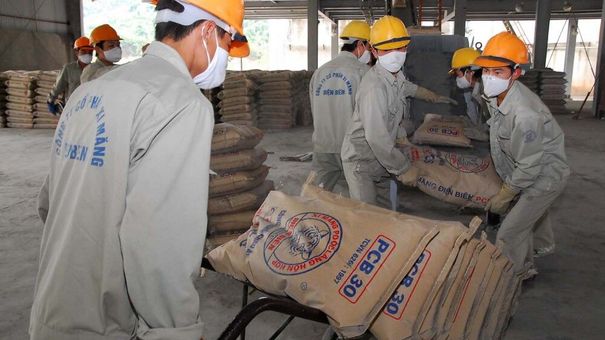 Vì sao giá xi măng tăng từ 55.000 - 80.000 đồng/tấn?