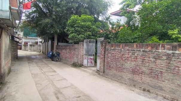 Một người dân đứng trước nguy cơ thiệt hại gần 5 tỷ đồng vì cách Ngân hàng VIB đấu giá đất